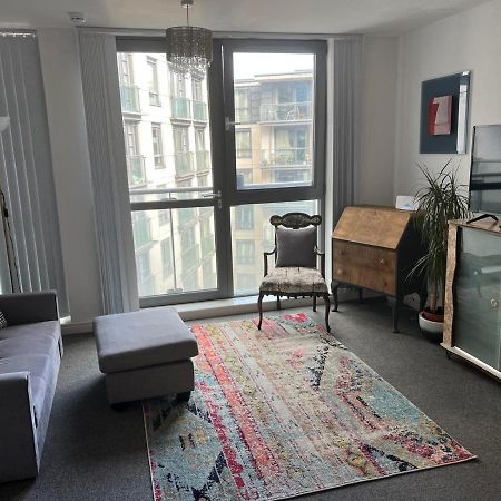 City Centre 1 Bed Apartment With Free On Site Parking With Cctv By Lets Relocations Birmingham Exterior photo