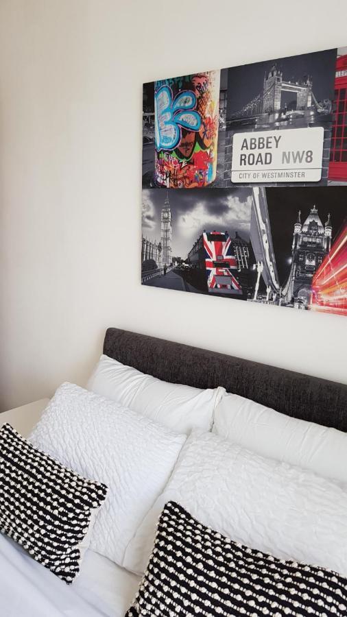 City Centre 1 Bed Apartment With Free On Site Parking With Cctv By Lets Relocations Birmingham Exterior photo