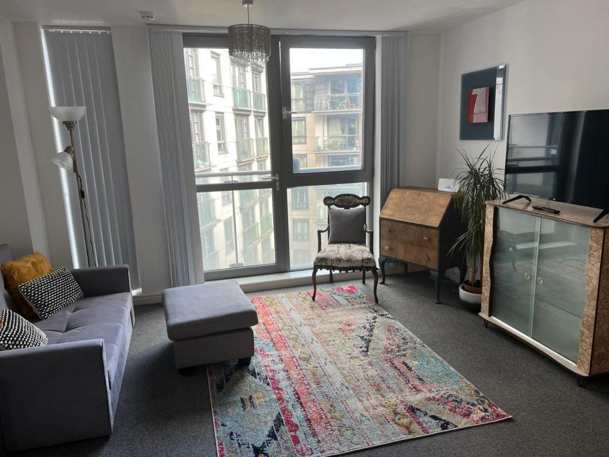 City Centre 1 Bed Apartment With Free On Site Parking With Cctv By Lets Relocations Birmingham Exterior photo